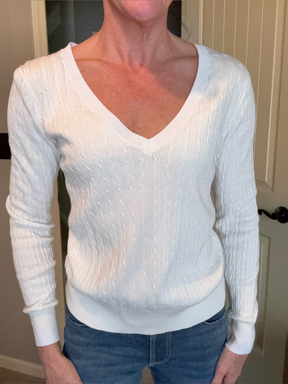 H&M Women's V-Neck Cable Knit Sweater - White